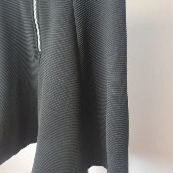 H&M  Divided Skirt - Picture 2 of 5